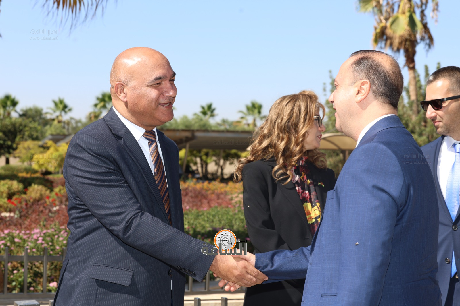 Madar Al-Saa Images 0.09849345944945487