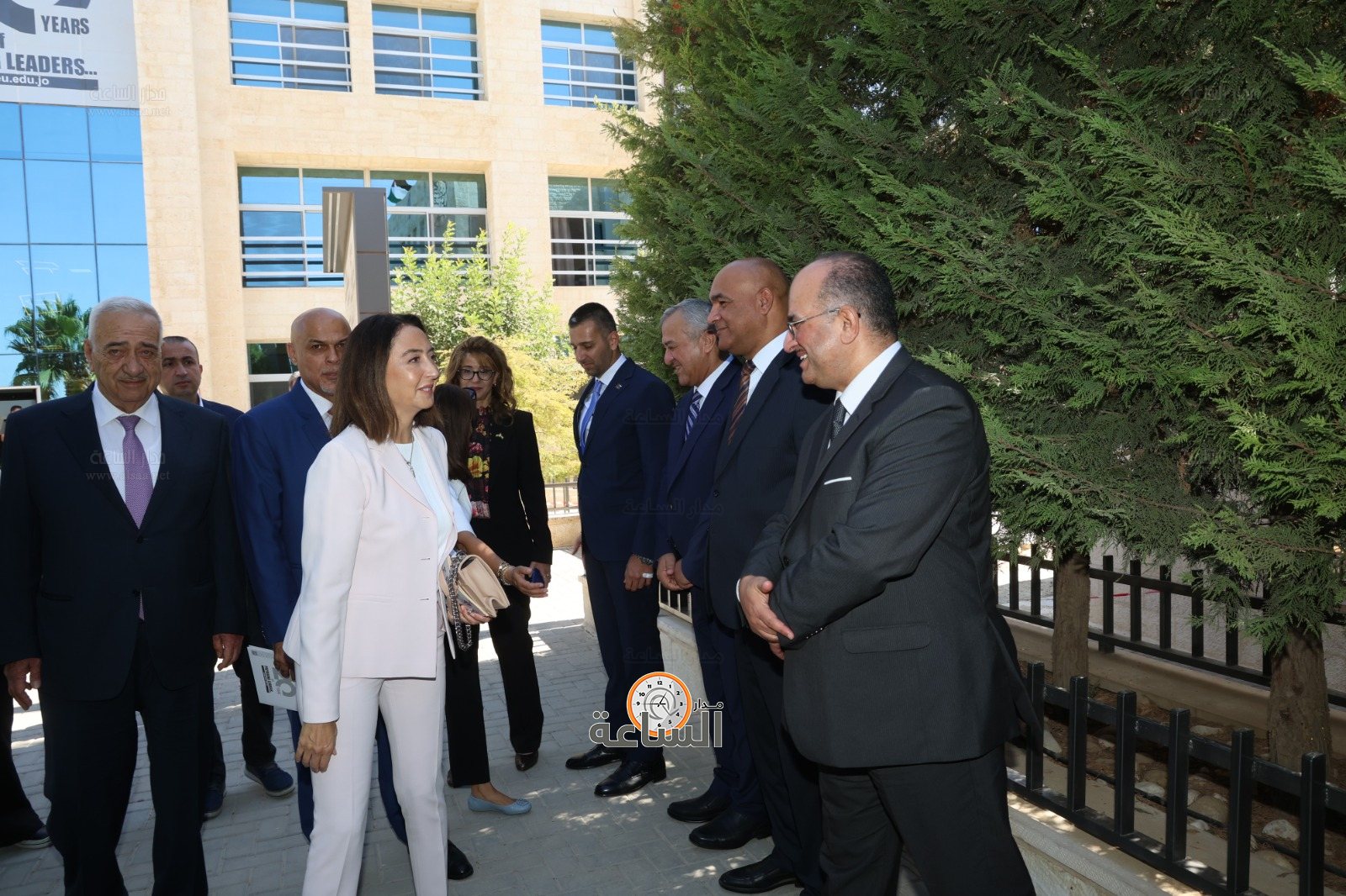 Madar Al-Saa Images 0.5665339180735565