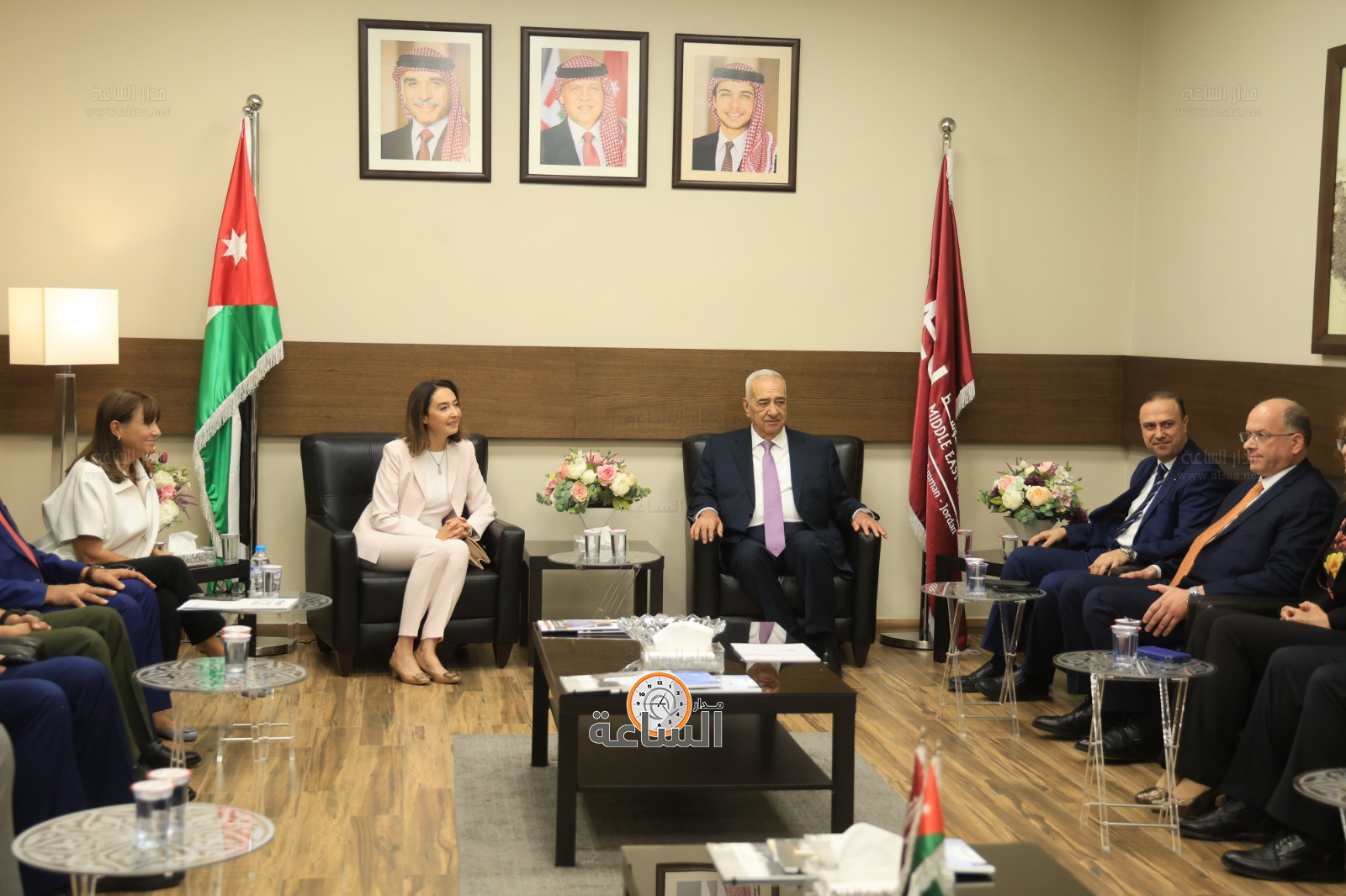 Madar Al-Saa Images 0.19094005280108284