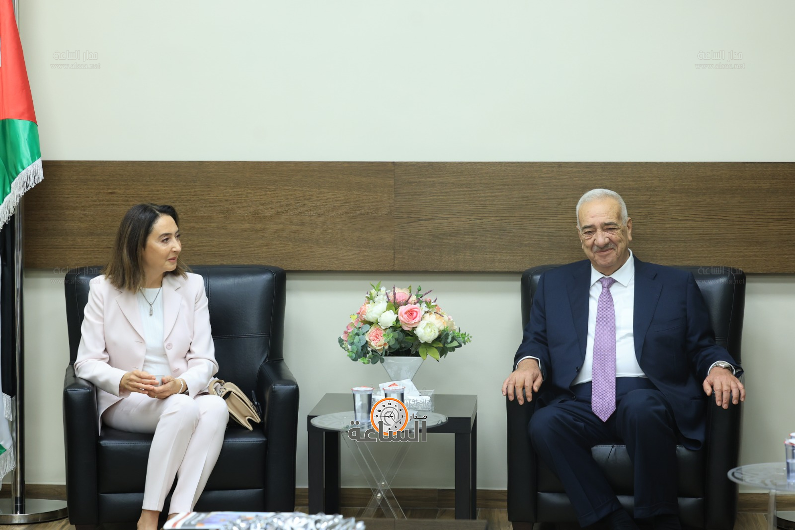 Madar Al-Saa Images 0.12029559541261847