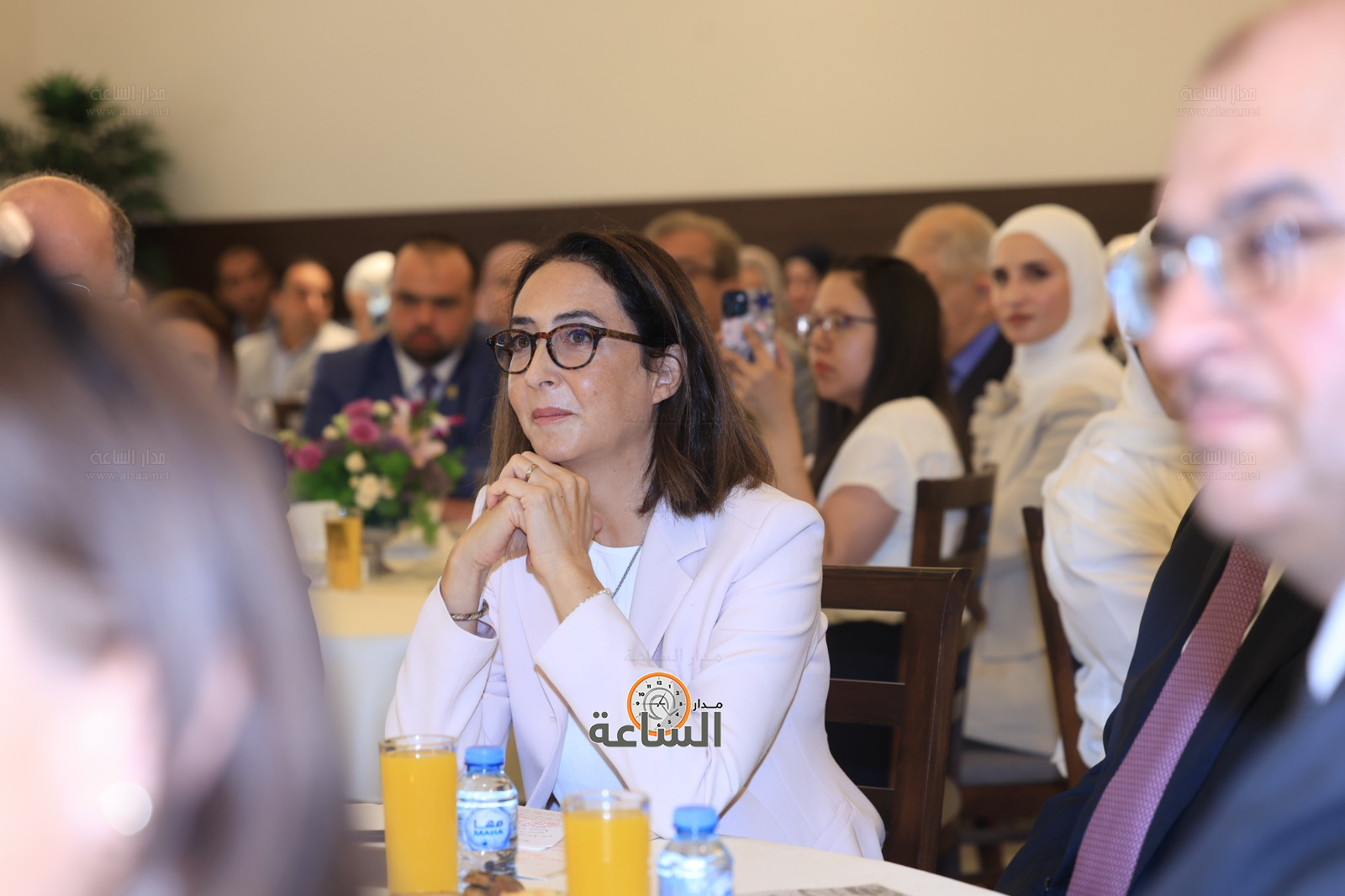 Madar Al-Saa Images 0.12170516406367327