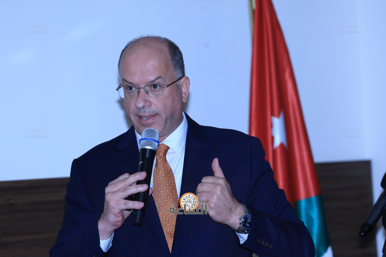 Madar Al-Saa Images 0.9336364578813588