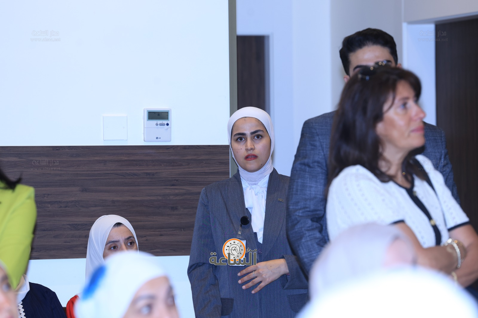 Madar Al-Saa Images 0.17386869769022928