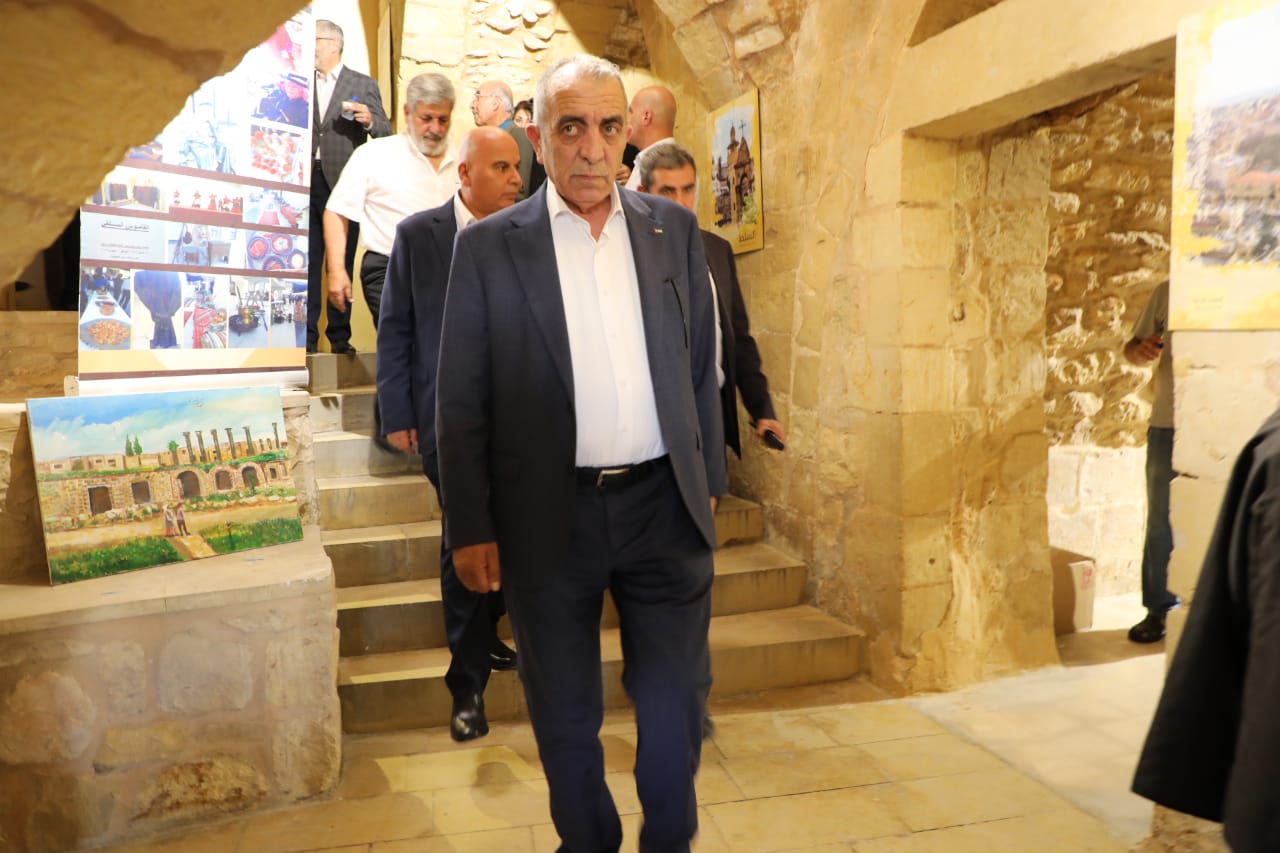 Madar Al-Saa Images 0.25949829616939135