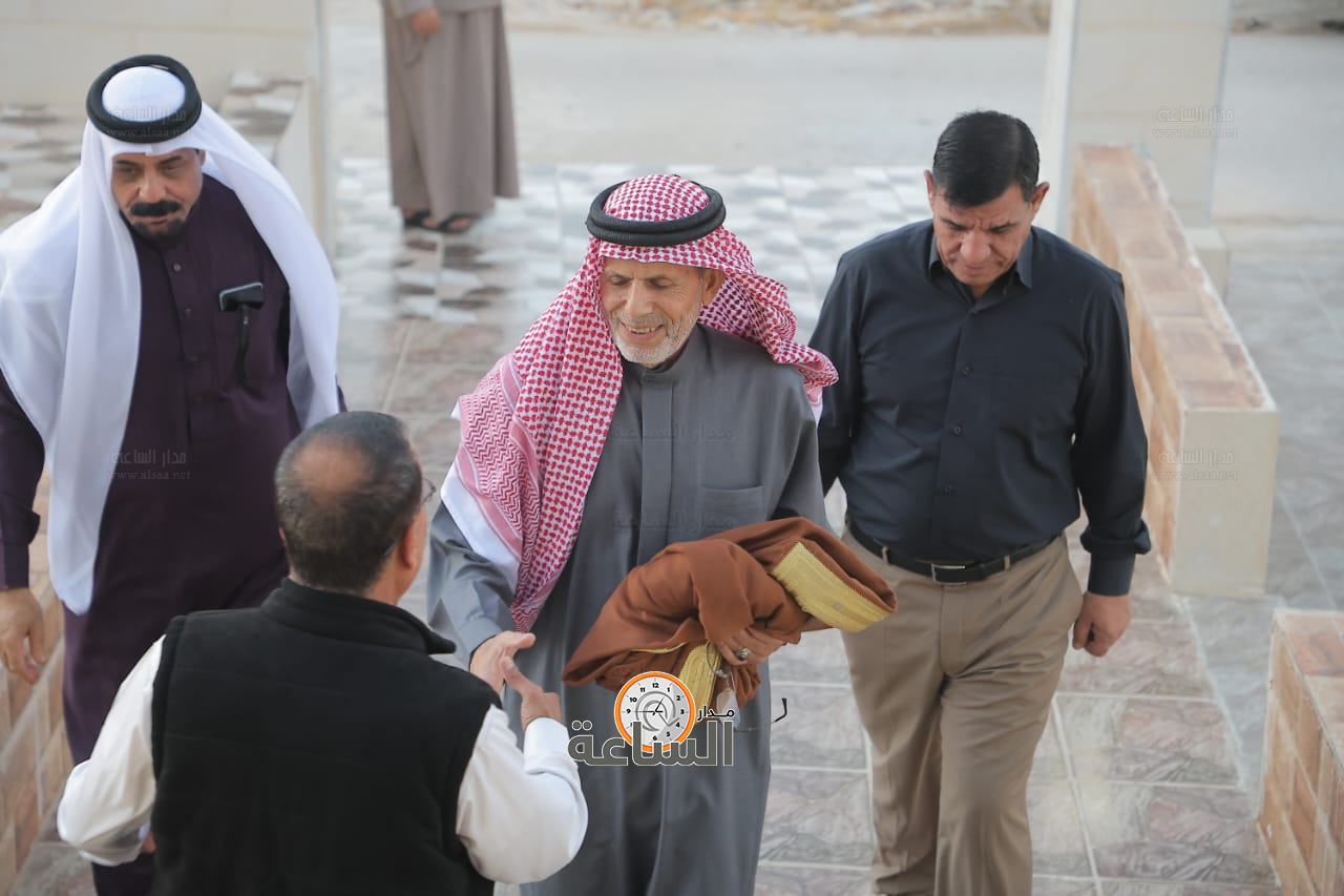 Madar Al-Saa Images 0.5394122671571316