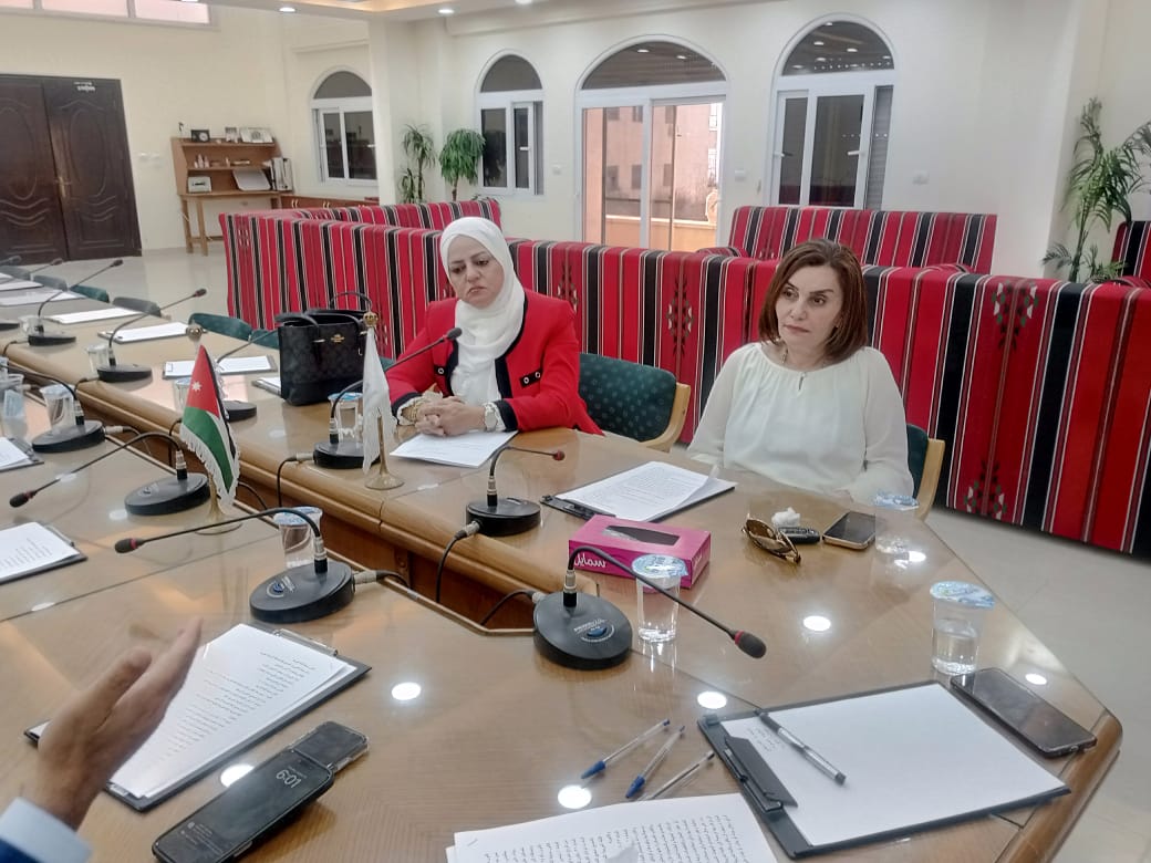 Madar Al-Saa Images 0.39757344238197545