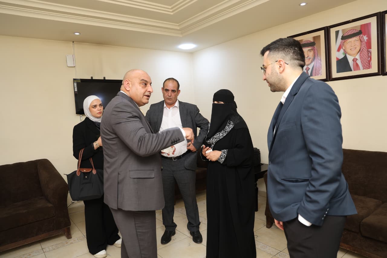 Madar Al-Saa Images 0.10453671050879443