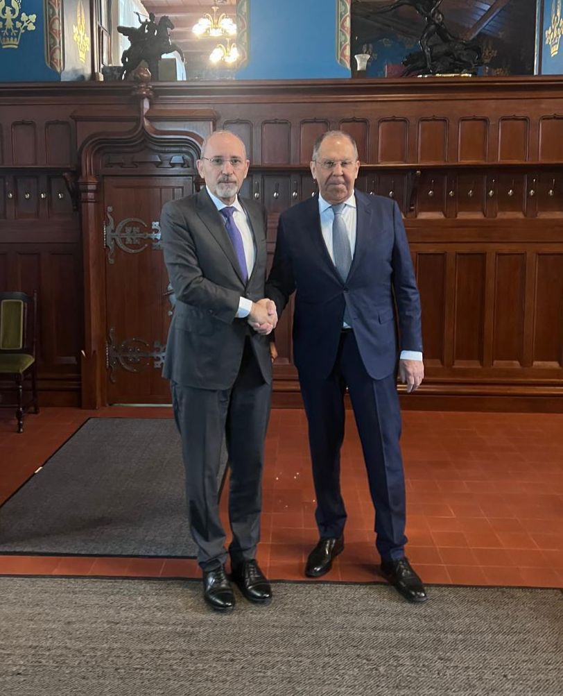 Madar Al-Saa Images 0.22726670072636634