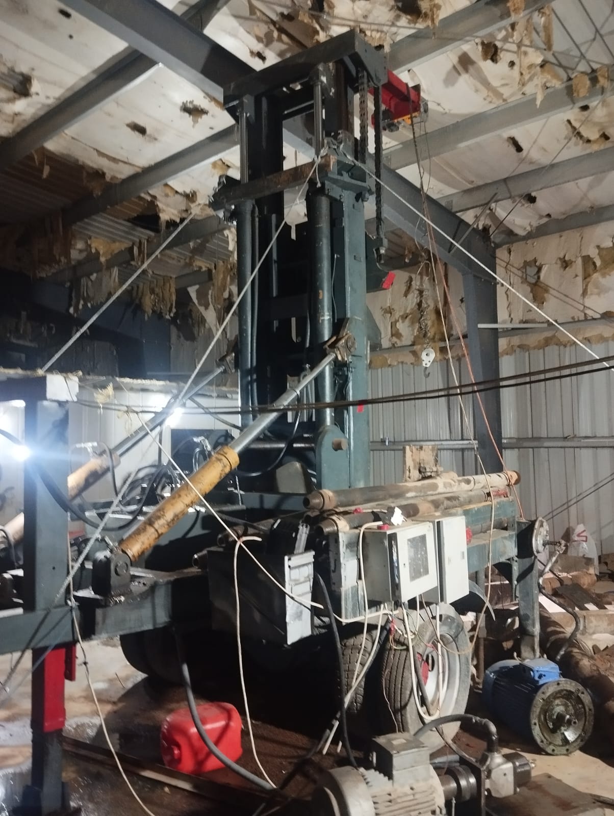 Madar Al-Saa Images 0.2014393772847215