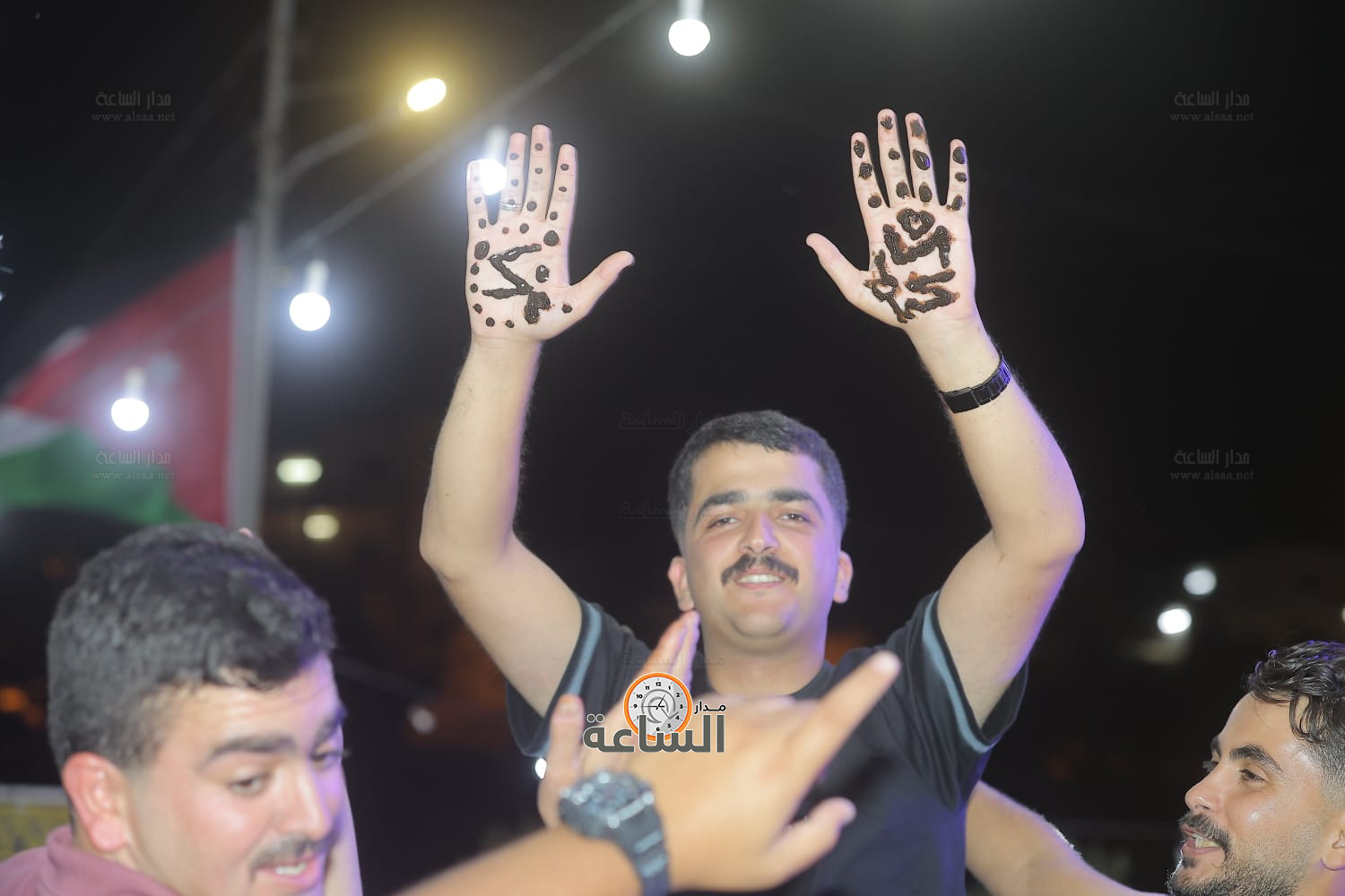 Madar Al-Saa Images 0.43618070467108616