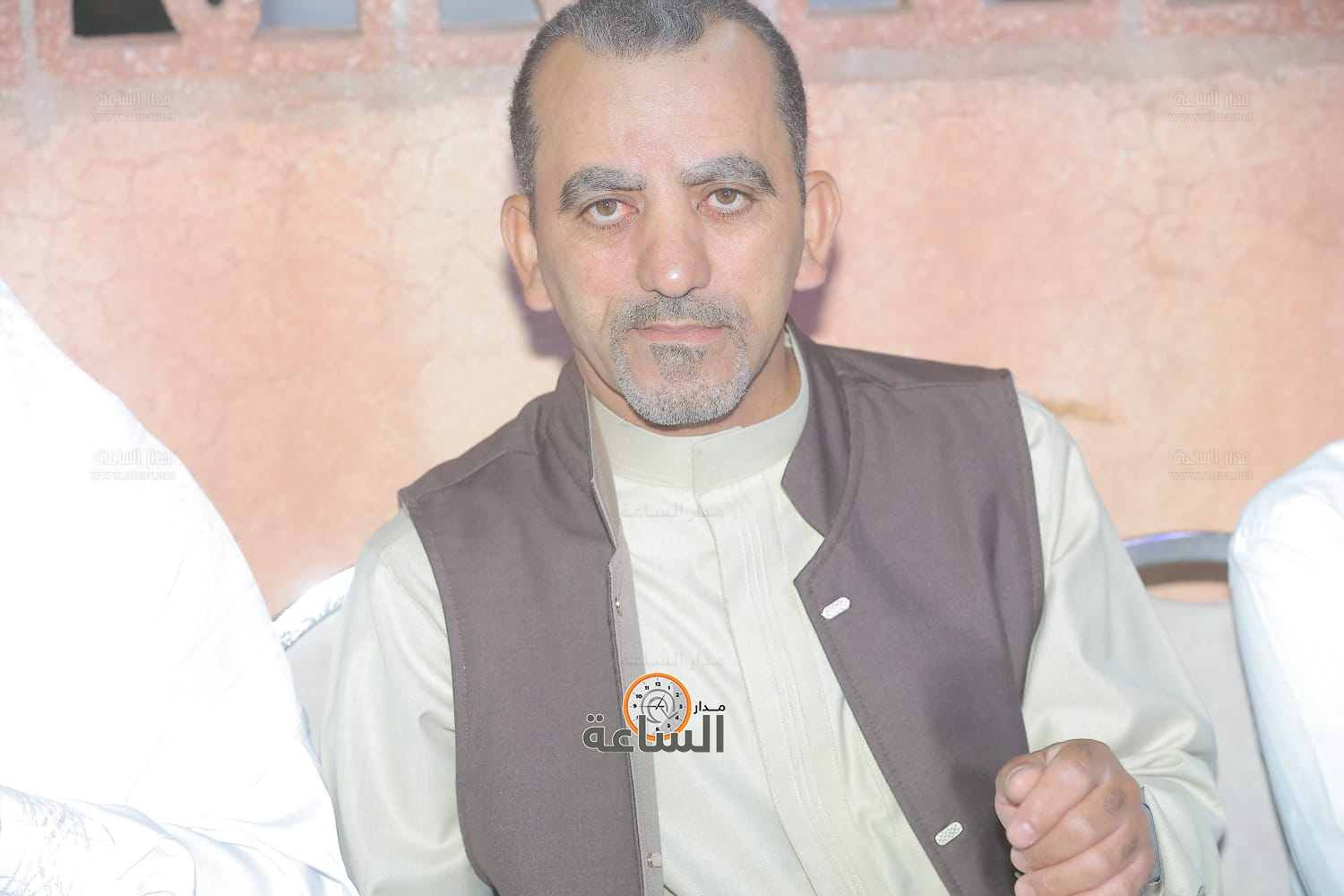 Madar Al-Saa Images 0.48097944392628456