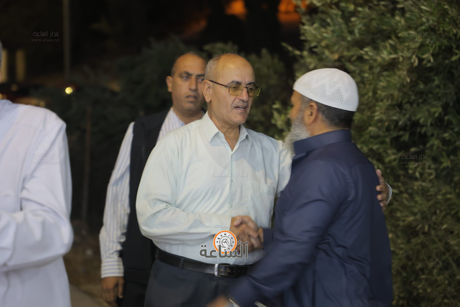 Madar Al-Saa Images 0.8235272441089118