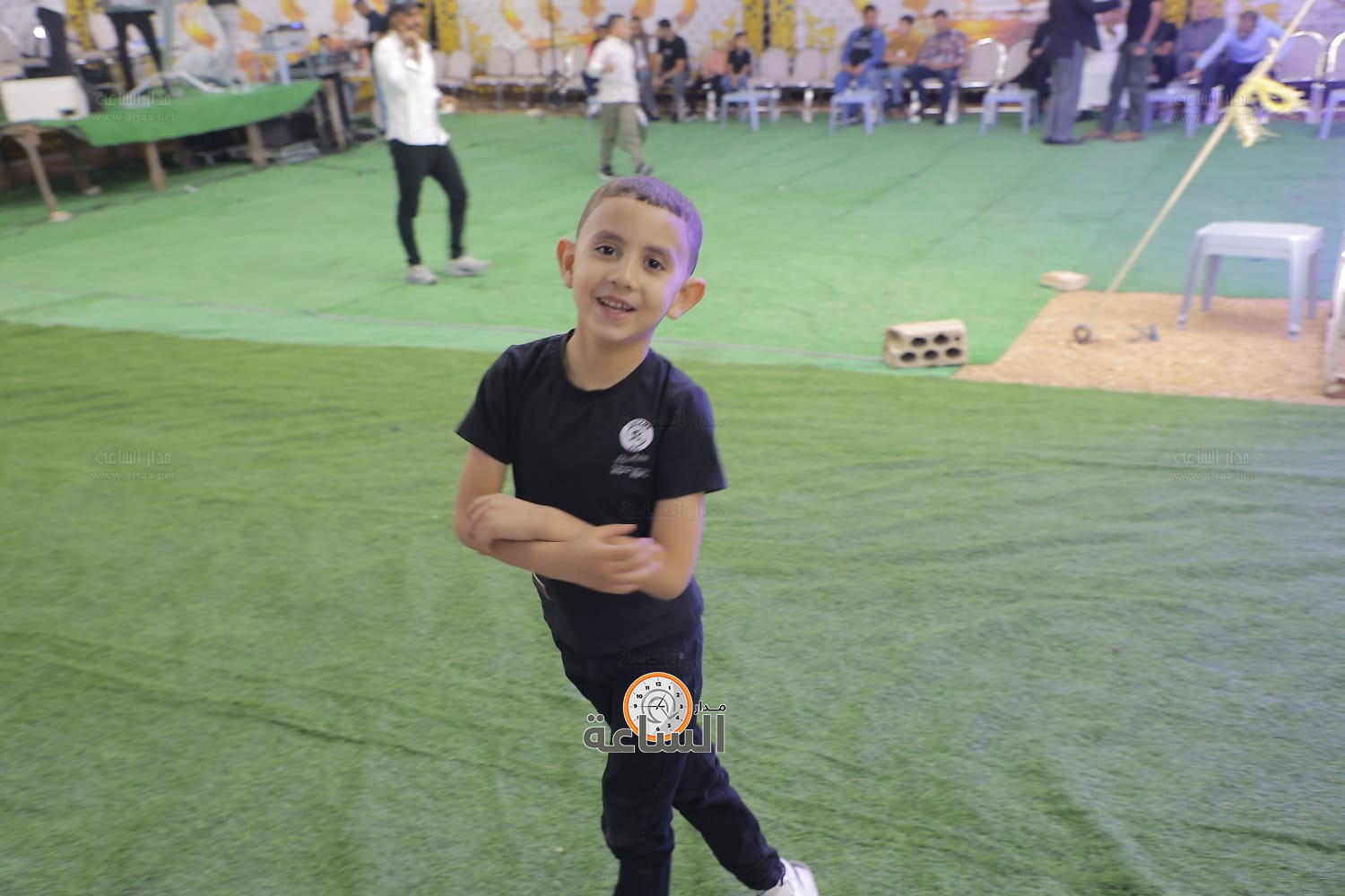 Madar Al-Saa Images 0.9851821102995778