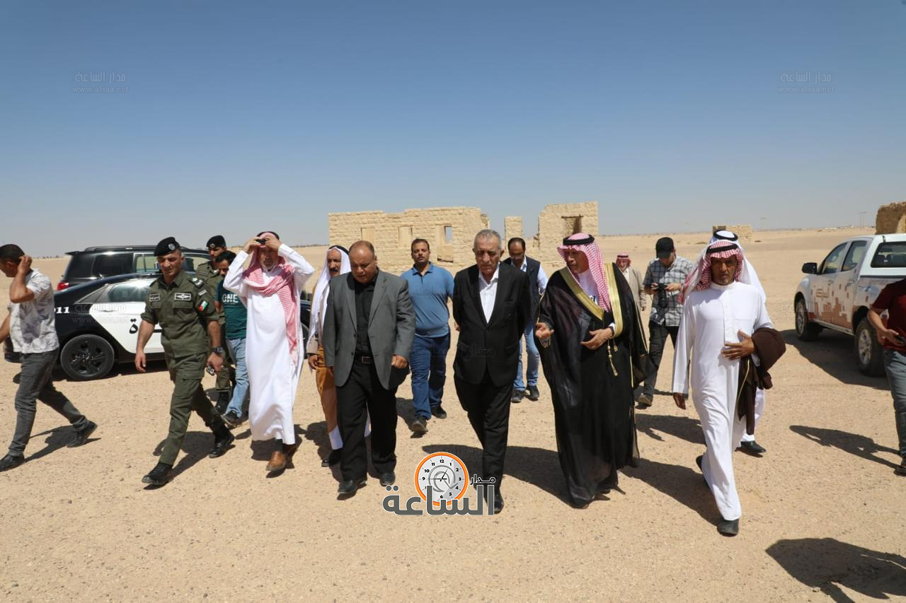 Madar Al-Saa Images 0.15836394847850277