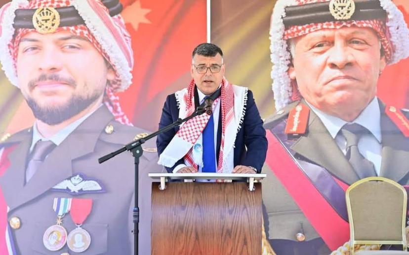 Madar Al-Saa Images 0.1835518244787816