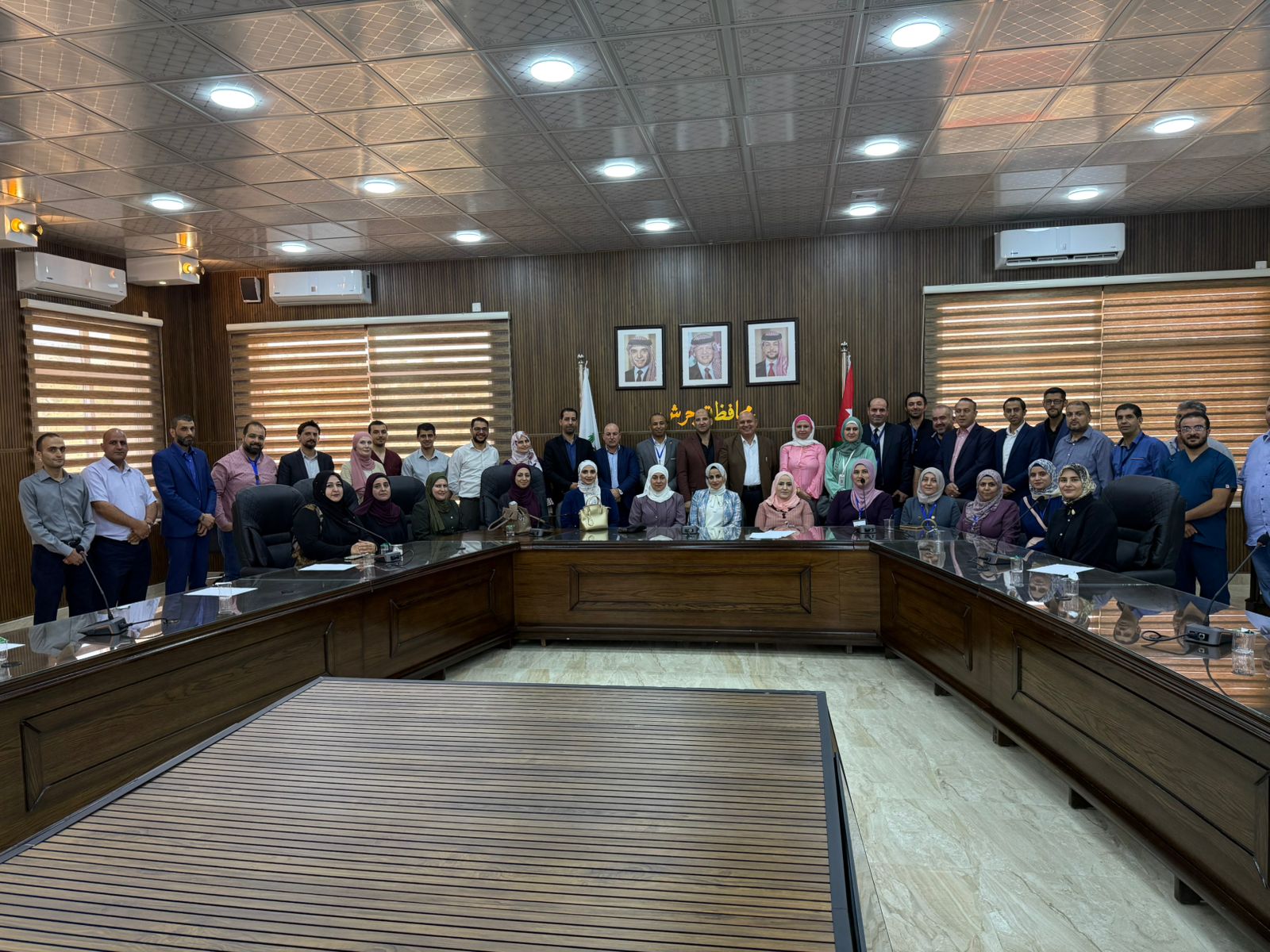 Madar Al-Saa Images 0.4386729159151336