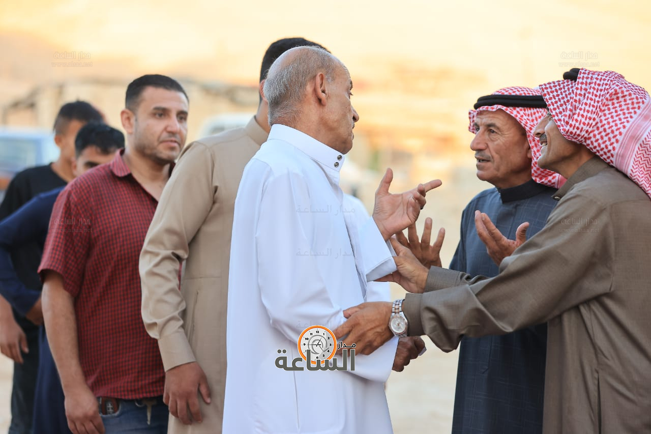 Madar Al-Saa Images 0.04114929092384201