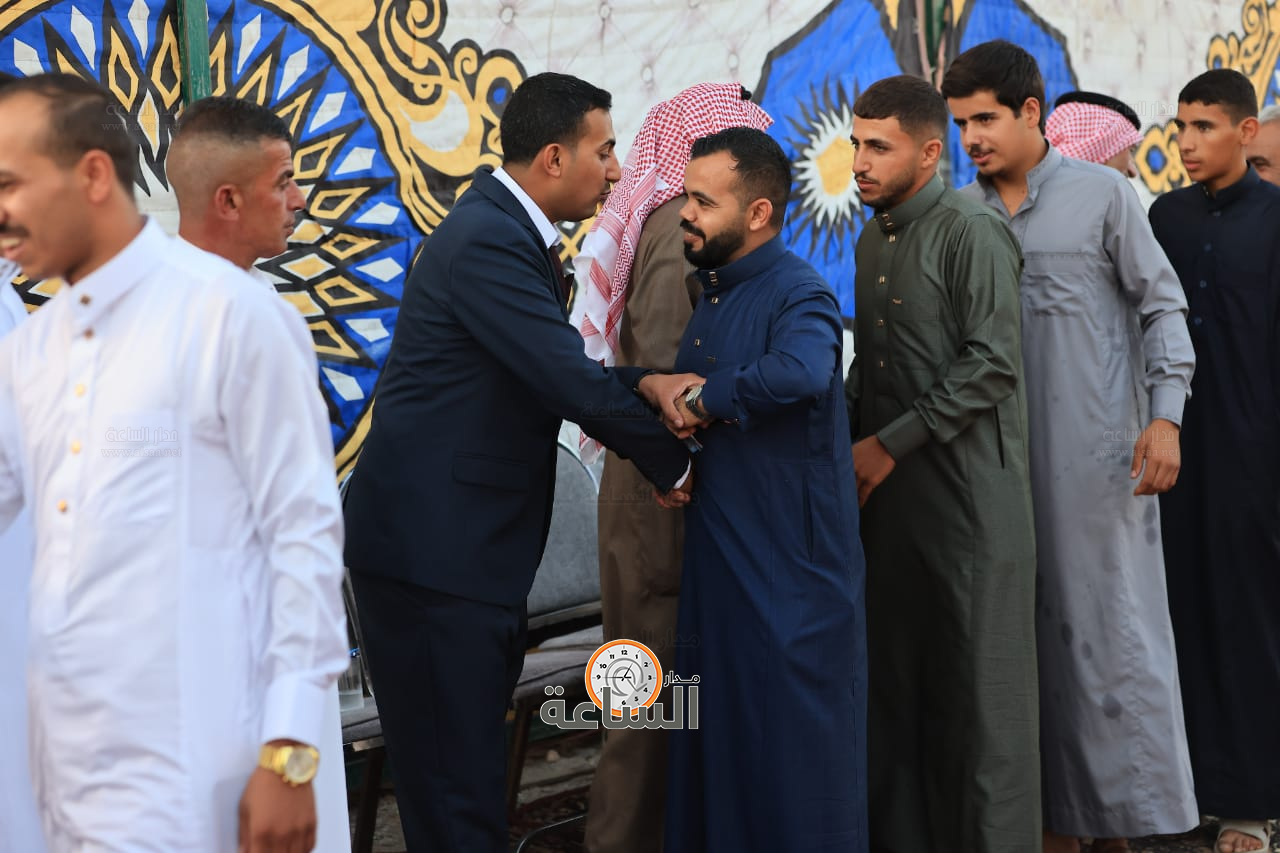 Madar Al-Saa Images 0.5752460572749136