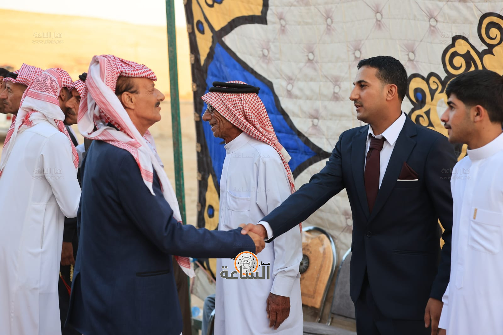 Madar Al-Saa Images 0.3556813371687034