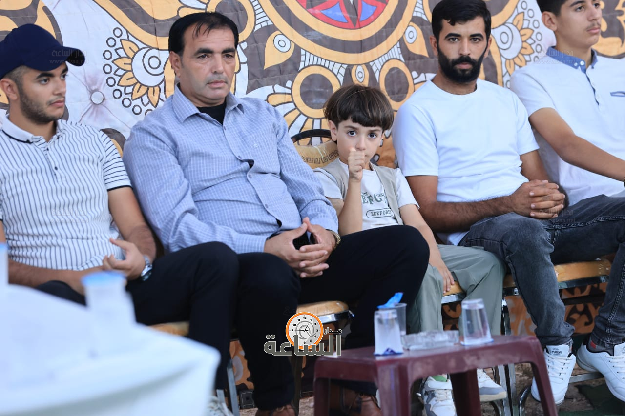 Madar Al-Saa Images 0.21426411833255687