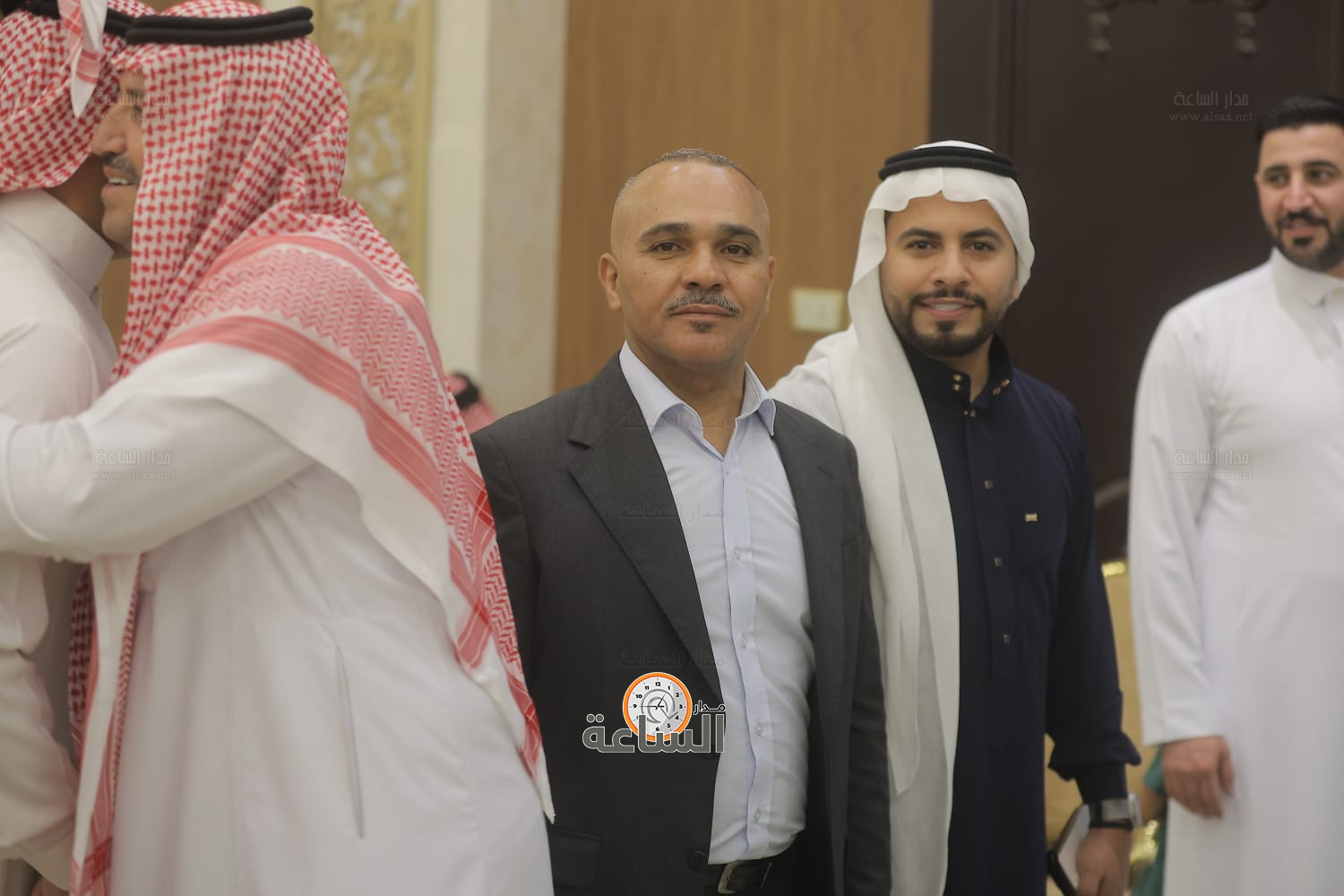 Madar Al-Saa Images 0.8405040470633257