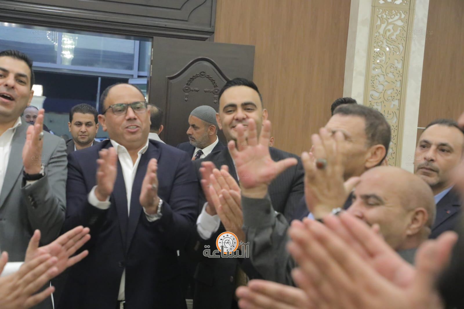 Madar Al-Saa Images 0.8137628331455877