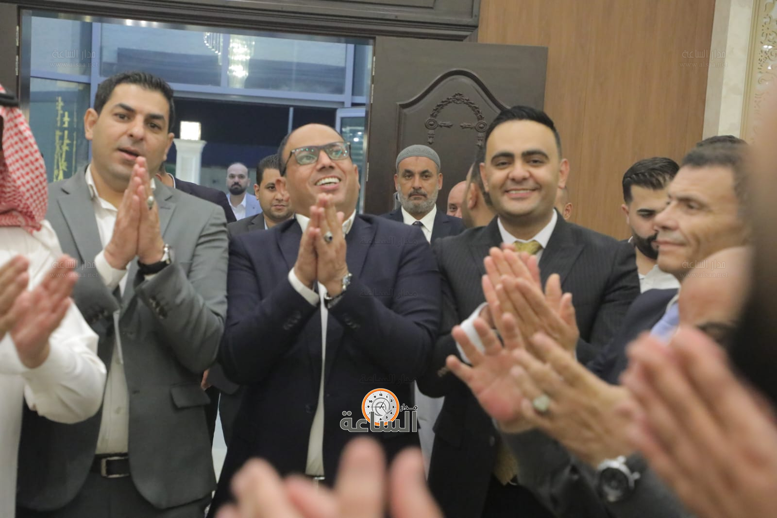 Madar Al-Saa Images 0.2201378028323382