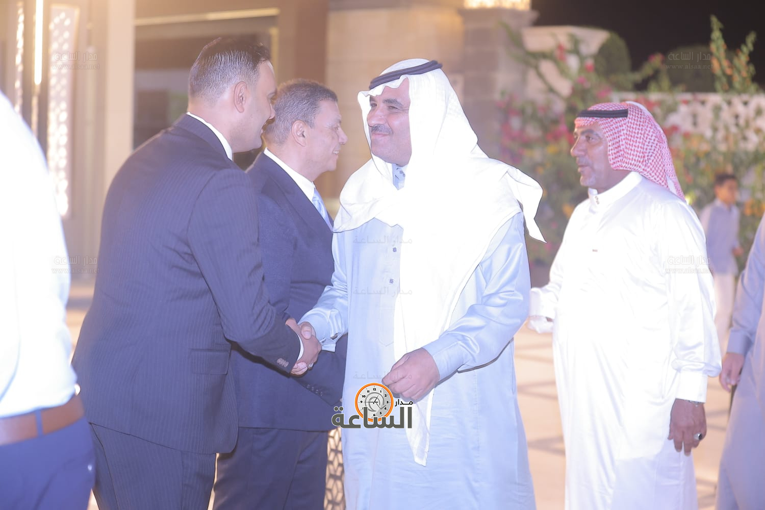 Madar Al-Saa Images 0.9525693259080761