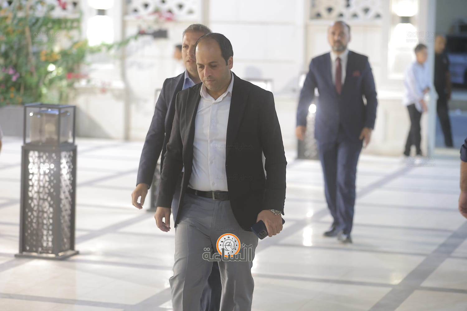 Madar Al-Saa Images 0.1617154969655833