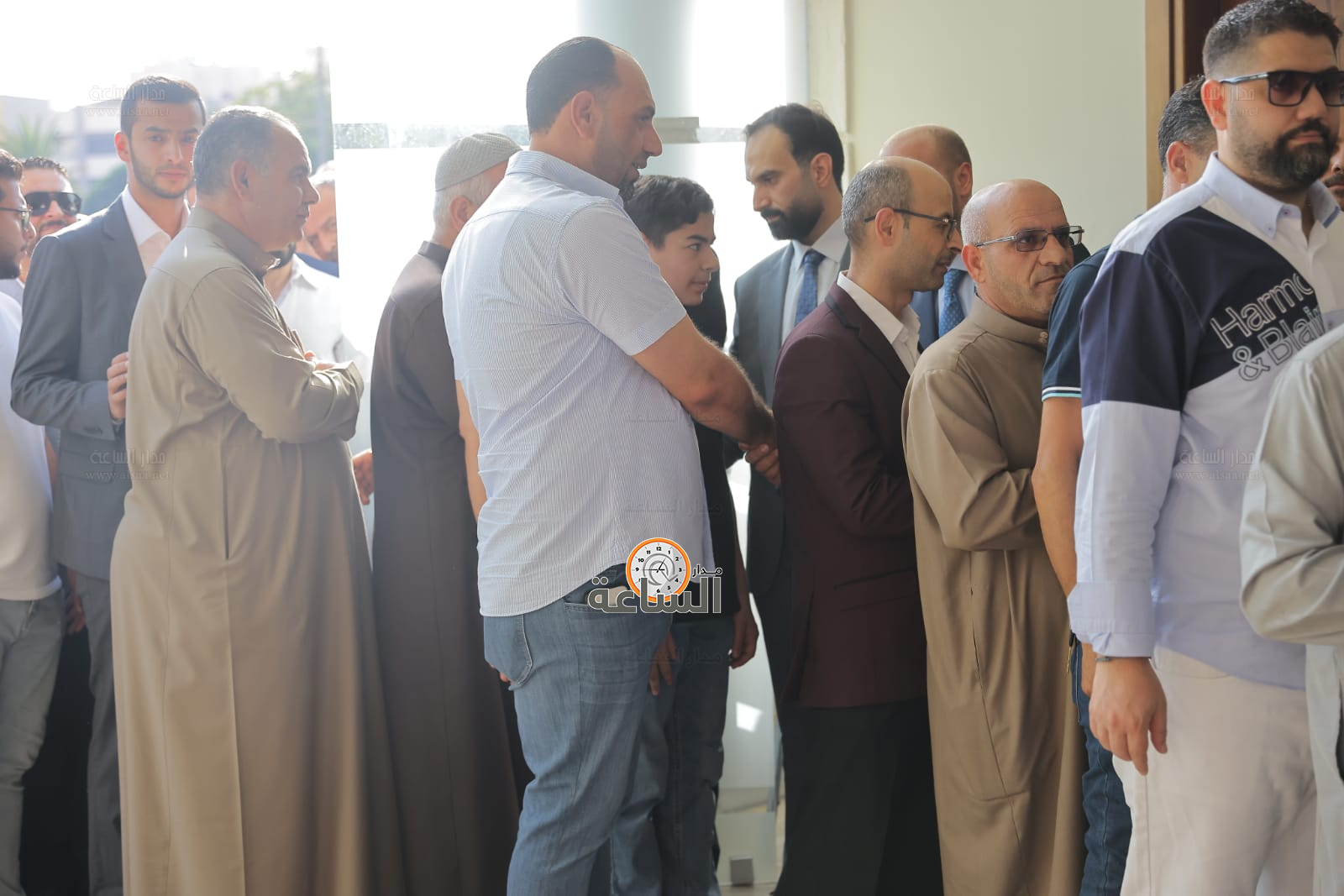 Madar Al-Saa Images 0.7197787376281131