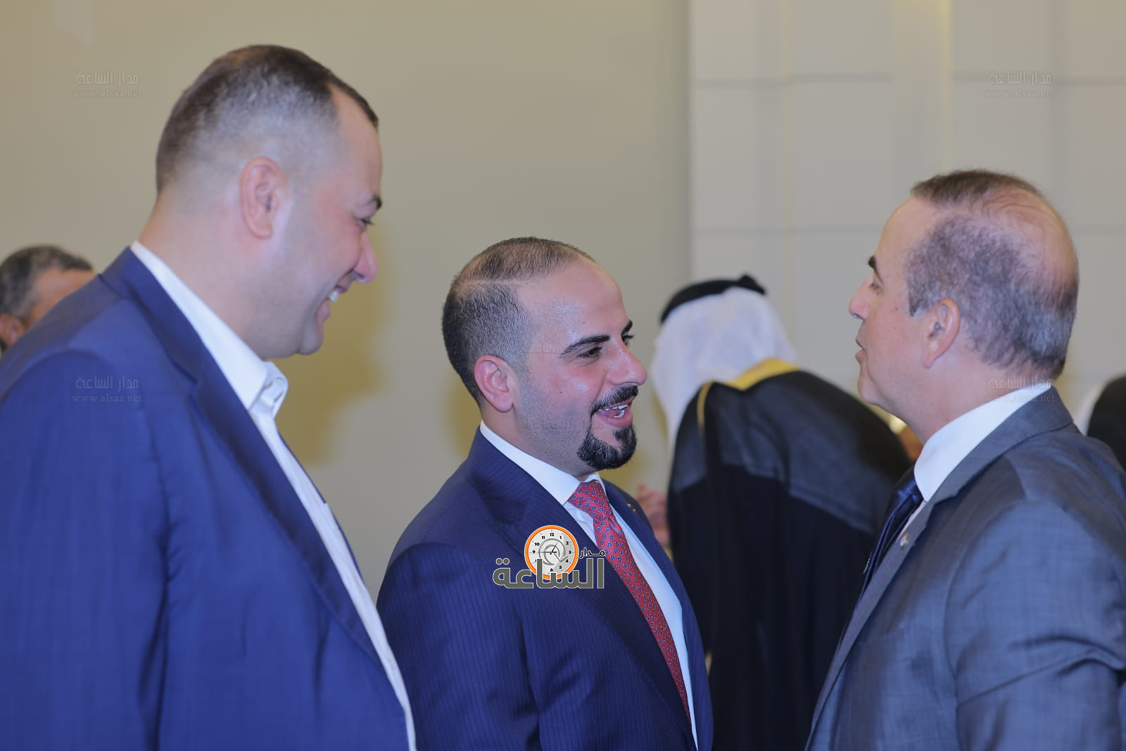 Madar Al-Saa Images 0.33098823406401723