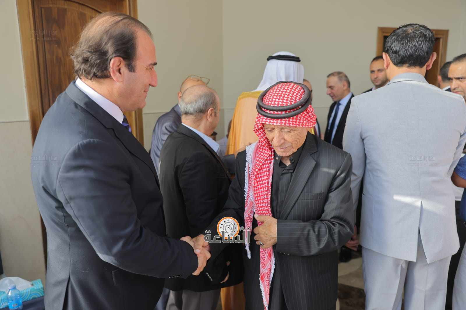 Madar Al-Saa Images 0.2099869372259937