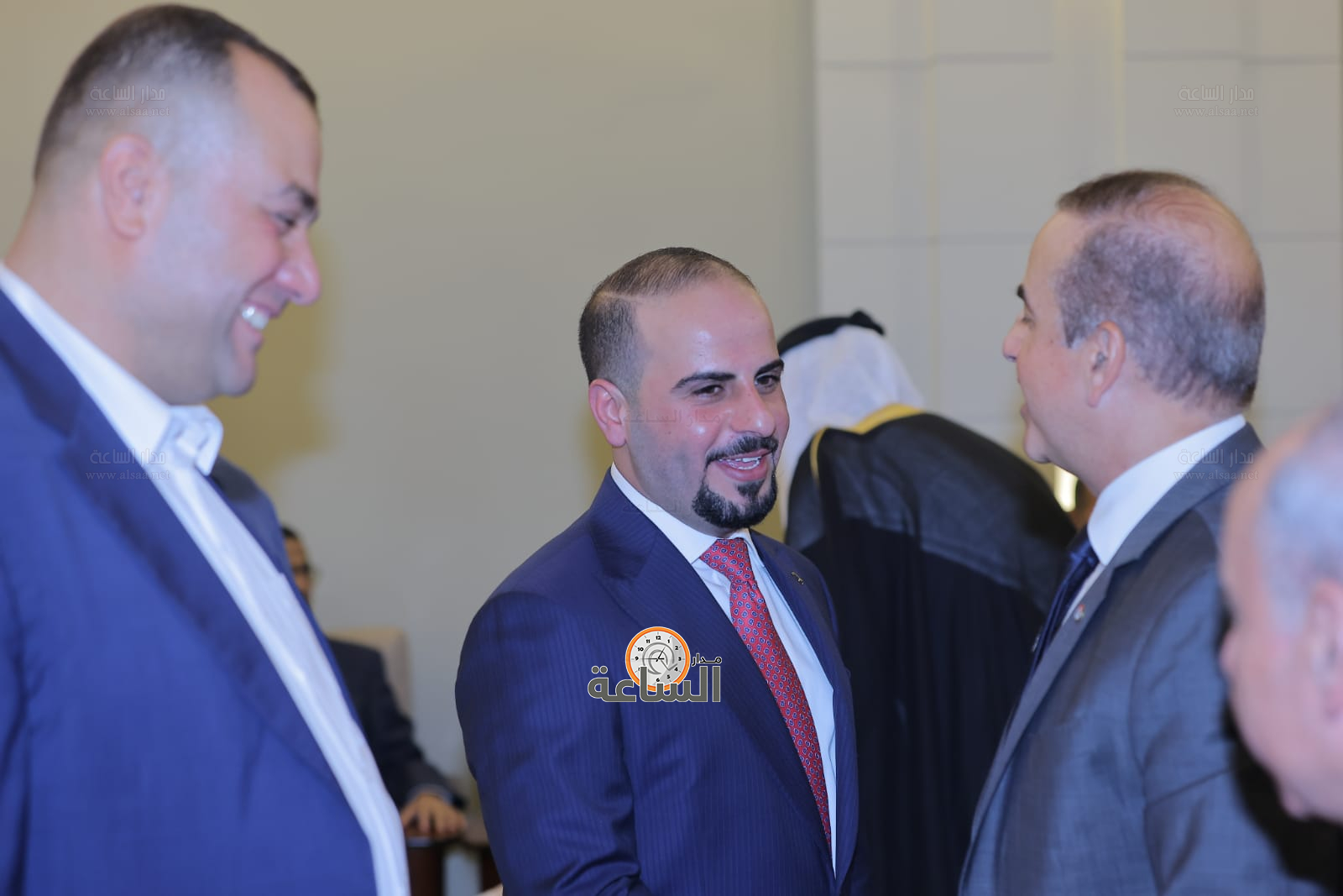 Madar Al-Saa Images 0.9412314386718863