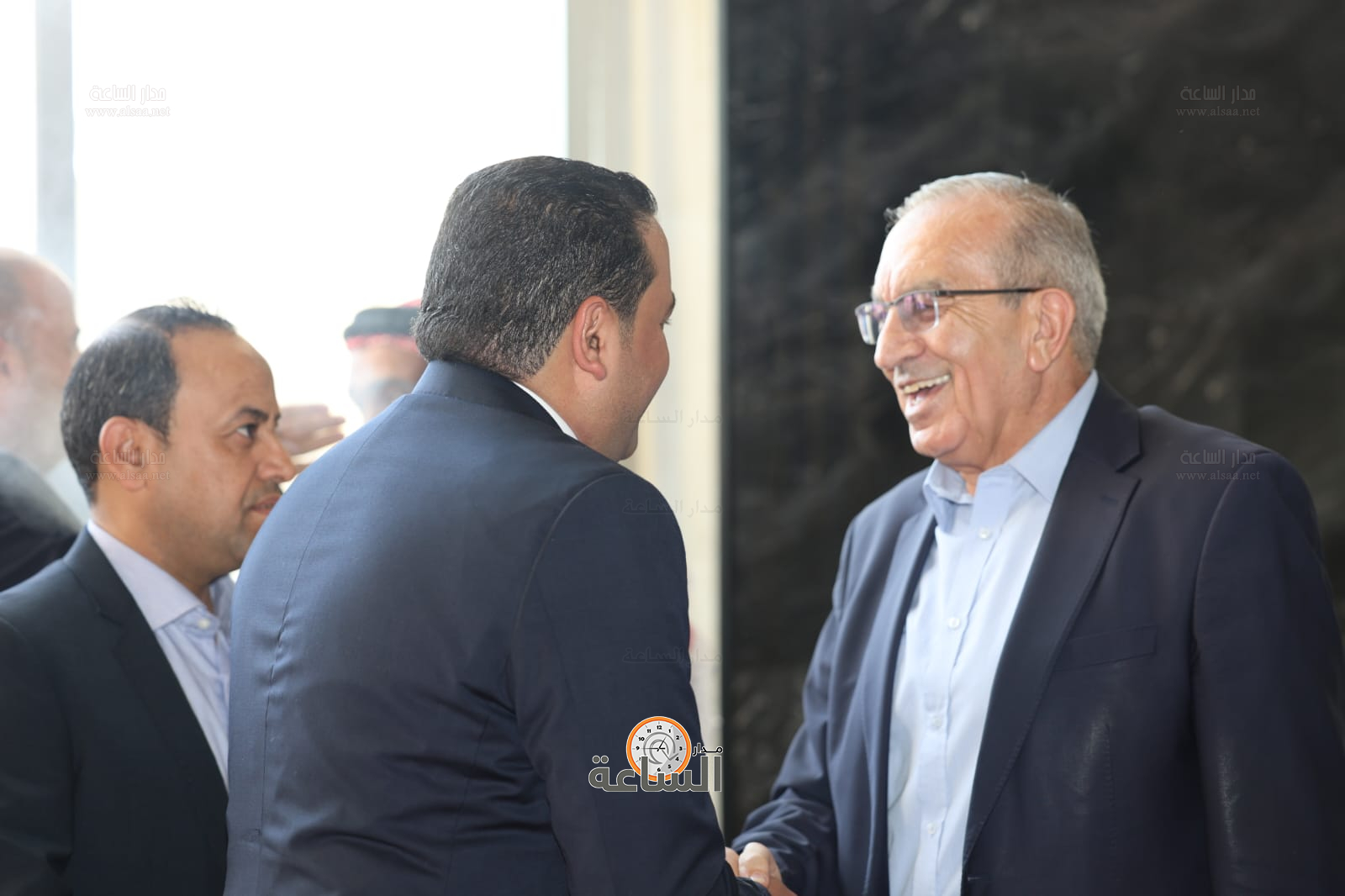 Madar Al-Saa Images 0.14909126584566446