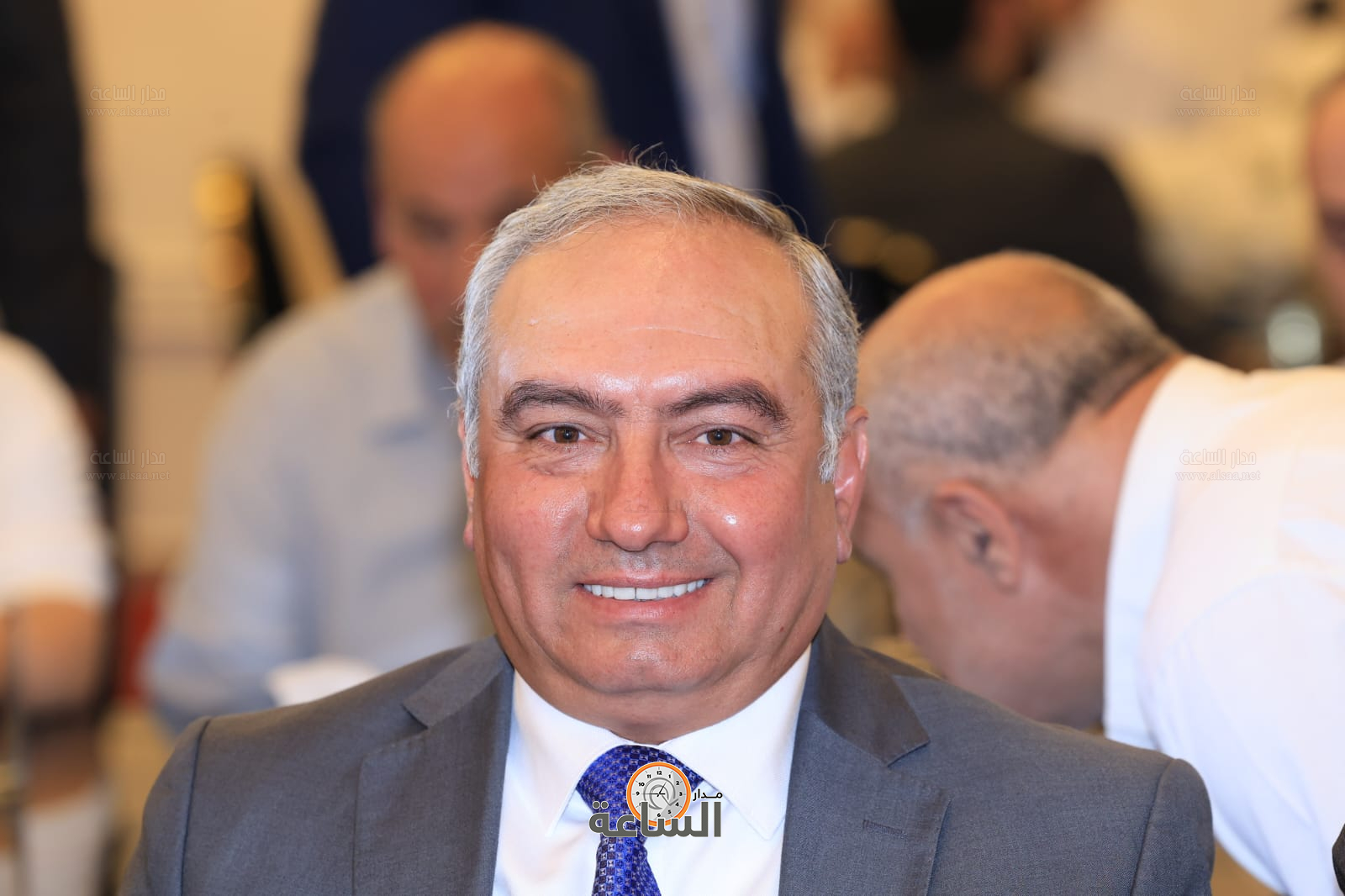 Madar Al-Saa Images 0.4366840385382449