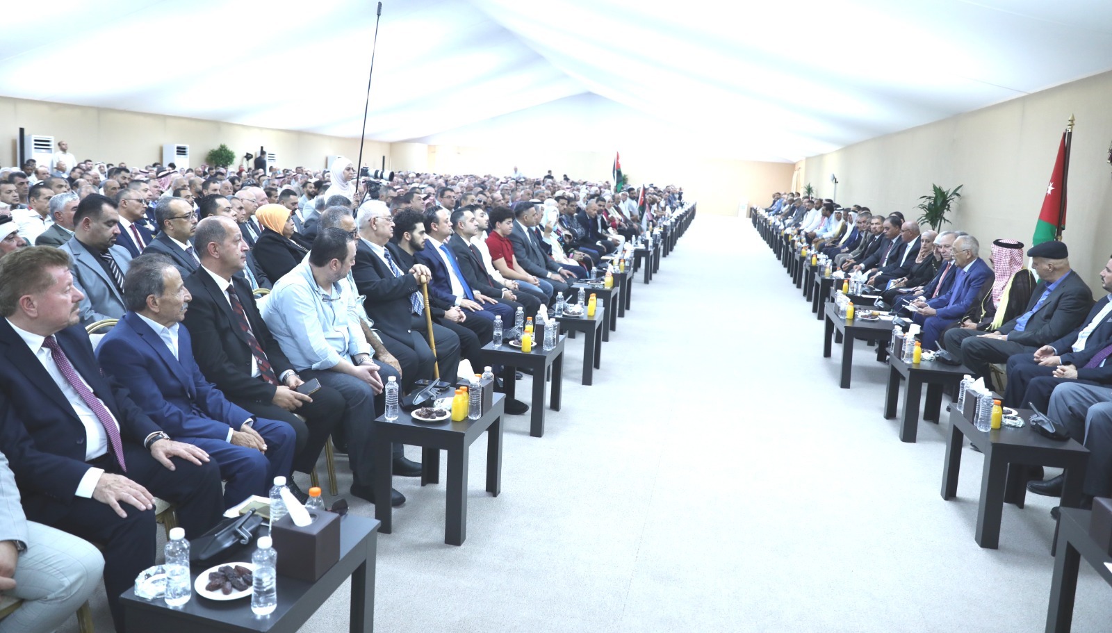 Madar Al-Saa Images 0.3401005782508236