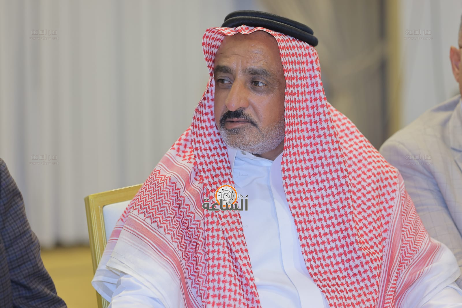 Madar Al-Saa Images 0.42347832161016374