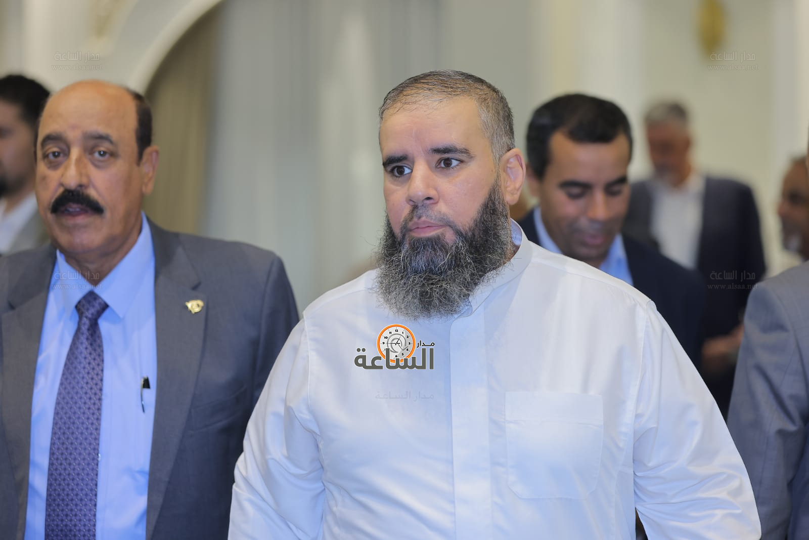 Madar Al-Saa Images 0.36218407677707265