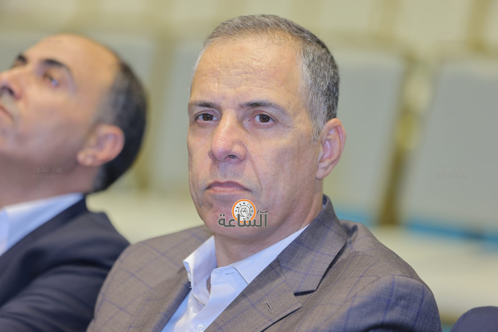 Madar Al-Saa Images 0.5680934303068896