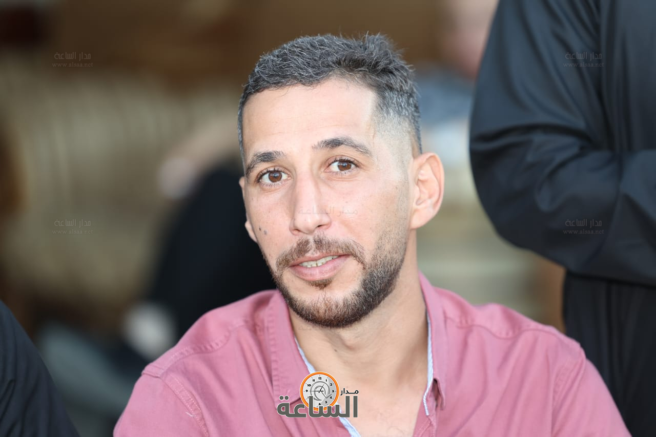 Madar Al-Saa Images 0.34753812839302856