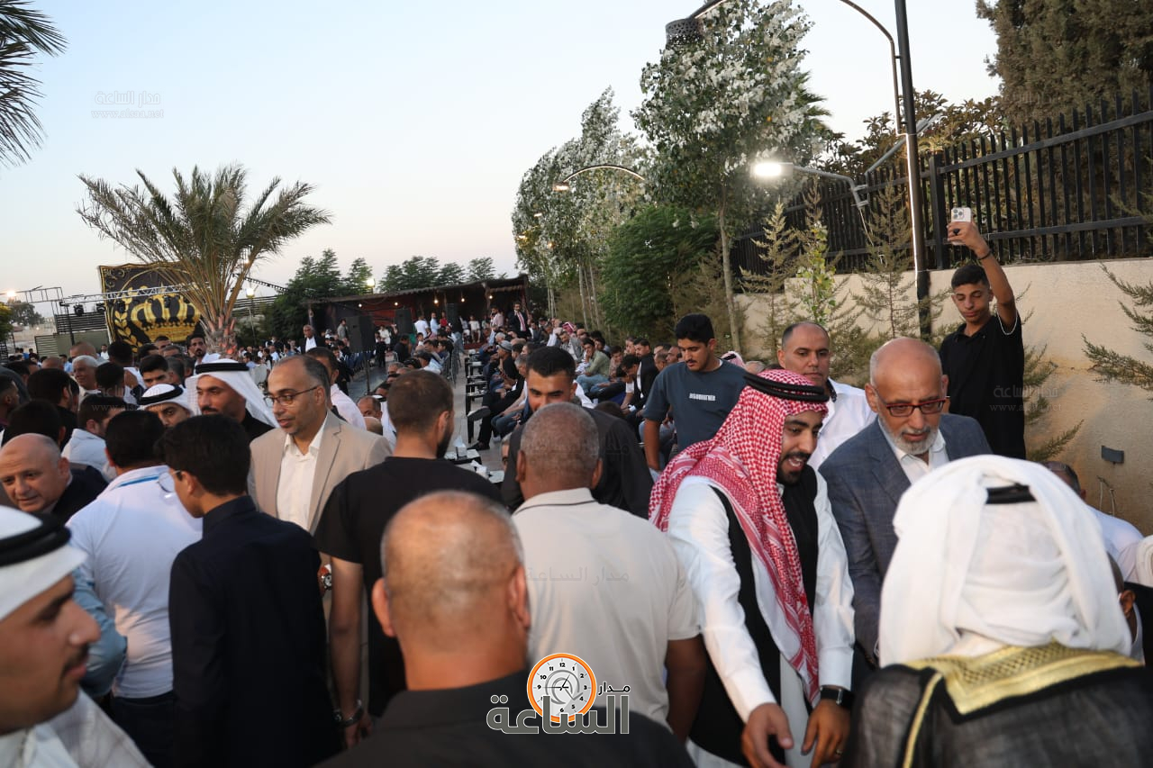 Madar Al-Saa Images 0.3705773313814582