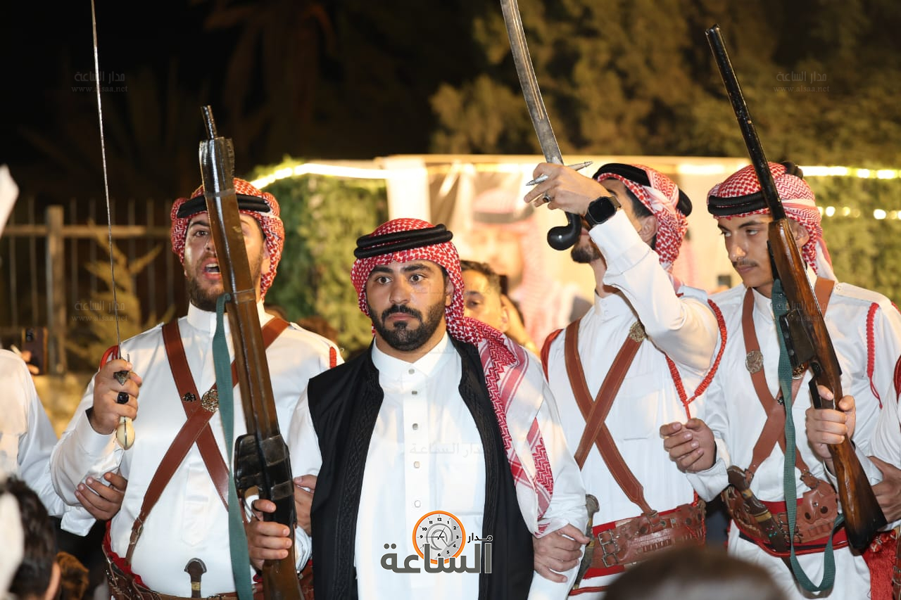 Madar Al-Saa Images 0.5477458461703676