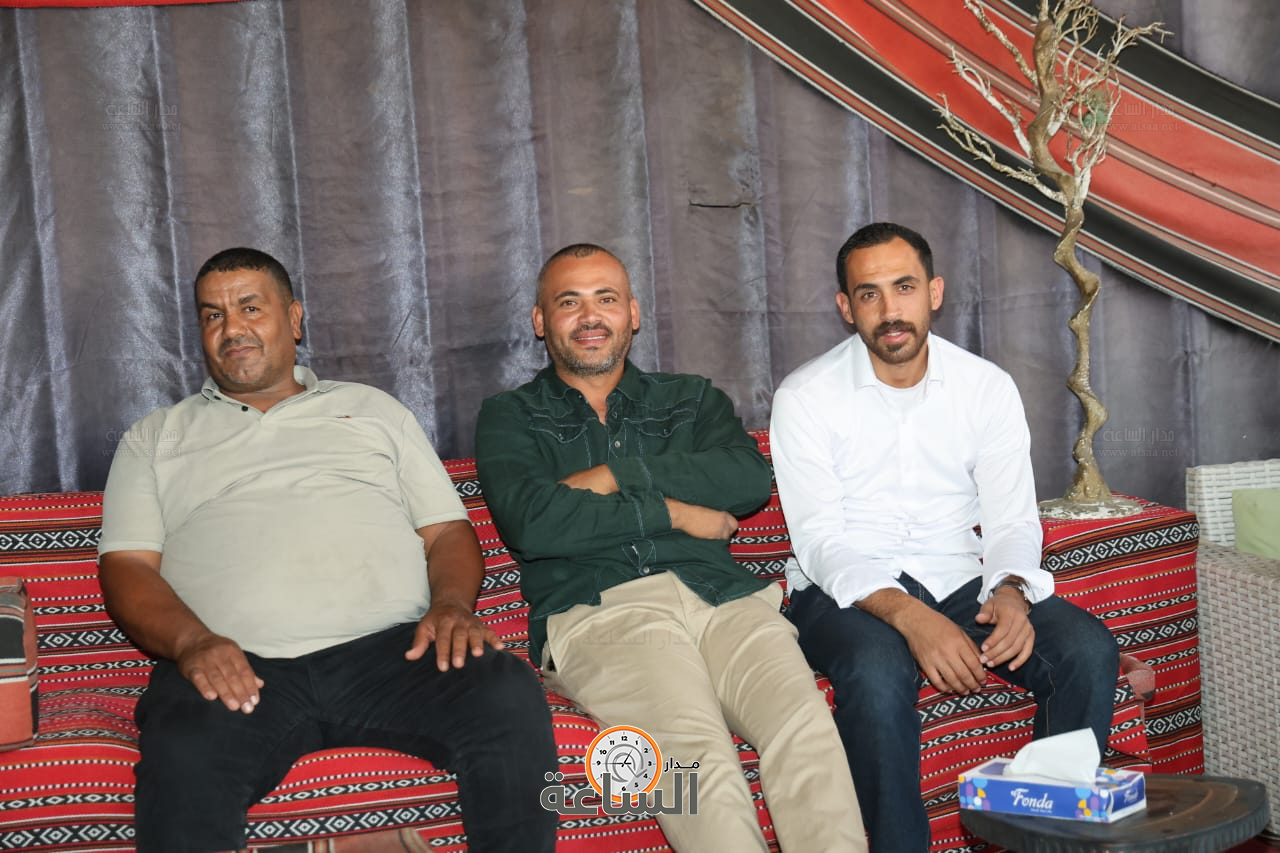 Madar Al-Saa Images 0.8907181365334877