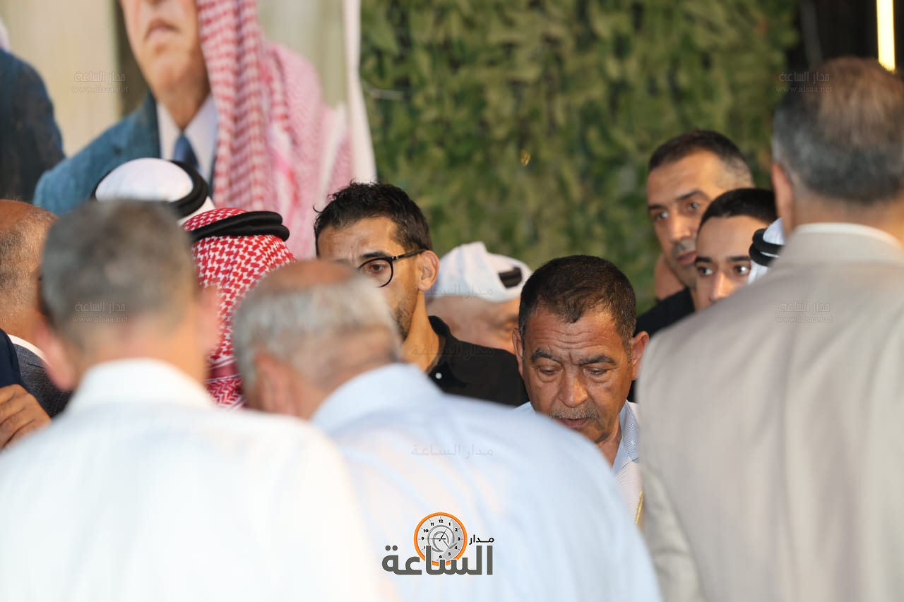 Madar Al-Saa Images 0.9951808488321113