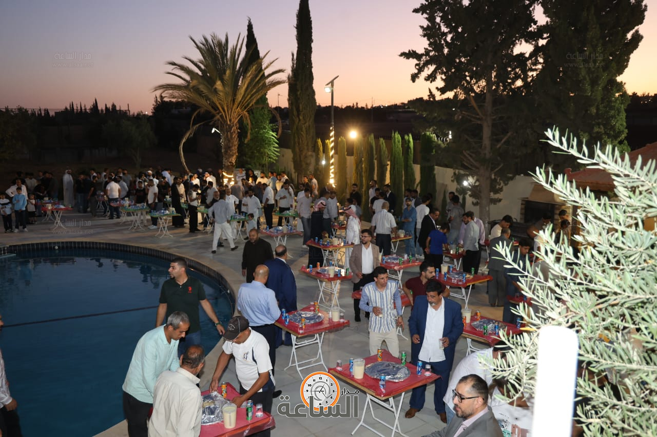 Madar Al-Saa Images 0.37103000338617653