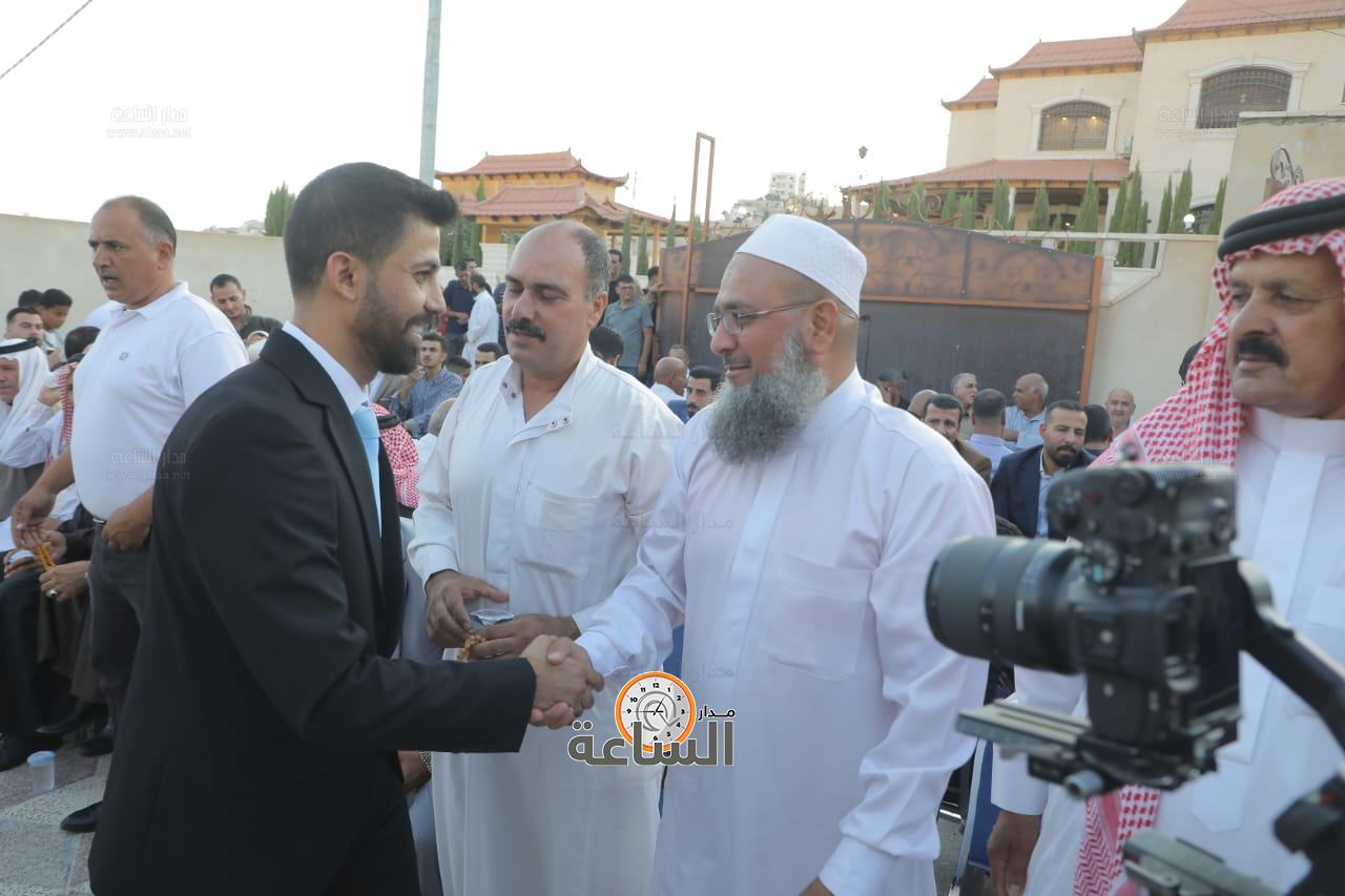 Madar Al-Saa Images 0.5687499693387514