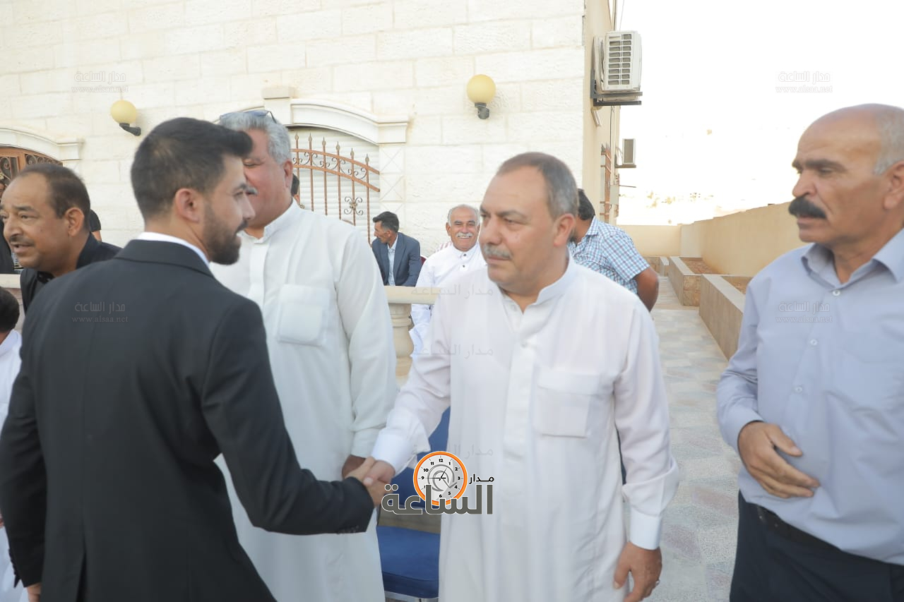 Madar Al-Saa Images 0.47155674363949107