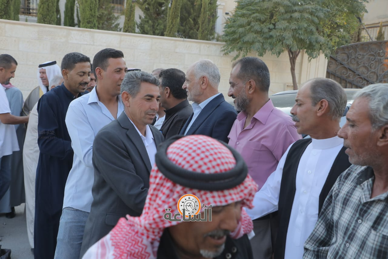 Madar Al-Saa Images 0.35433731628127785