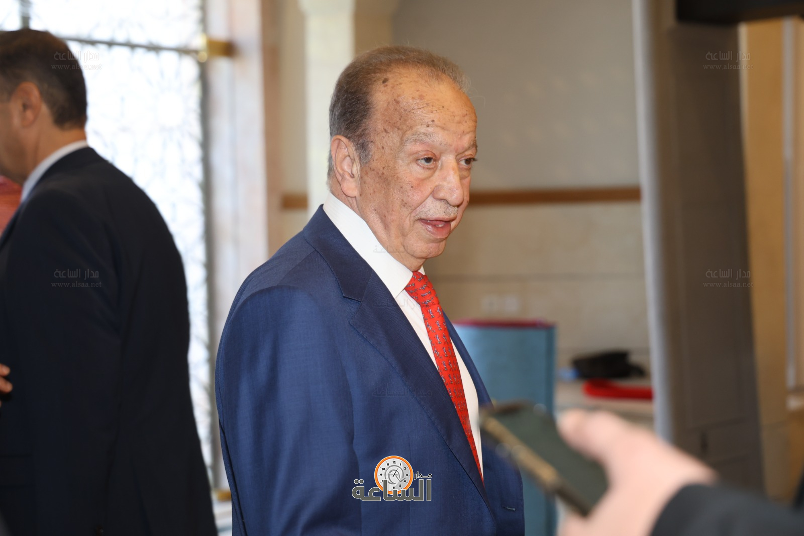 Madar Al-Saa Images 0.029617109905814787