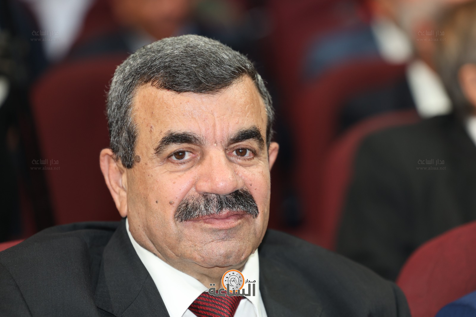 Madar Al-Saa Images 0.3207622899428545